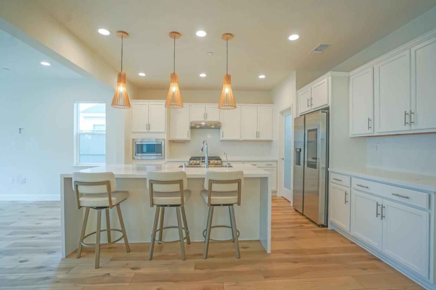 Detail Gallery Image 11 of 55 For 4124 Maddy Ave, Tracy,  CA 95377 - 5 Beds | 3 Baths