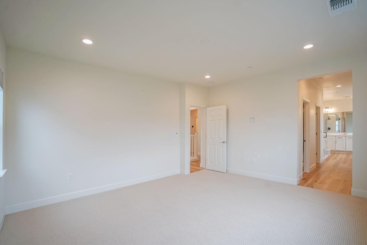 Detail Gallery Image 19 of 55 For 4124 Maddy Ave, Tracy,  CA 95377 - 5 Beds | 3 Baths