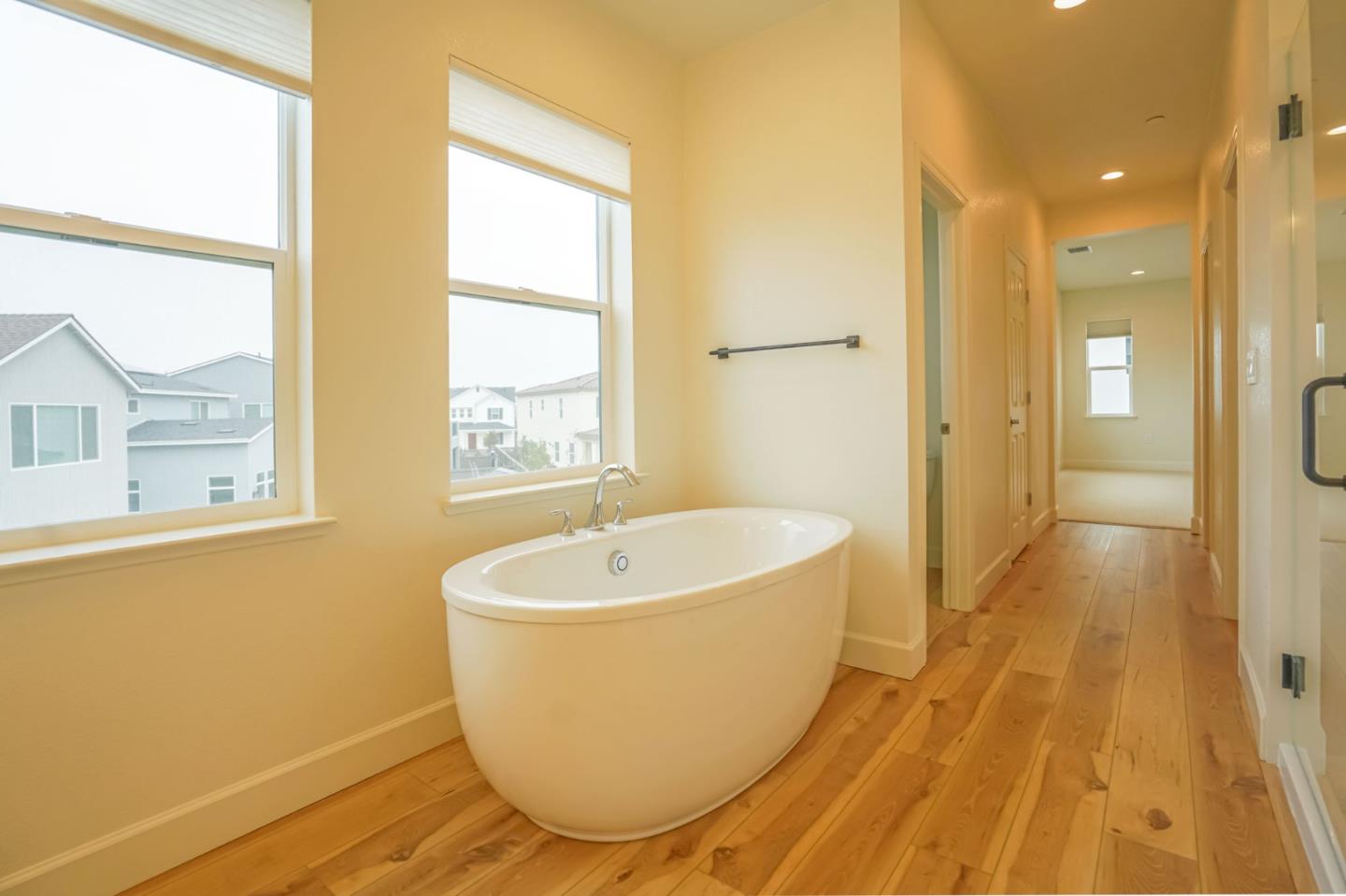 Detail Gallery Image 22 of 55 For 4124 Maddy Ave, Tracy,  CA 95377 - 5 Beds | 3 Baths