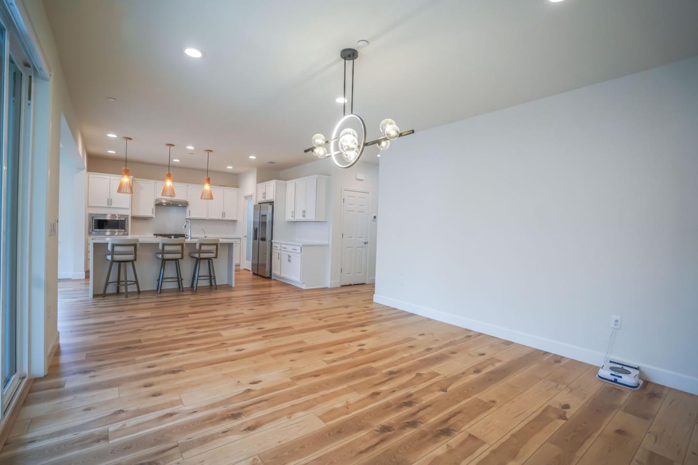 Detail Gallery Image 5 of 55 For 4124 Maddy Ave, Tracy,  CA 95377 - 5 Beds | 3 Baths