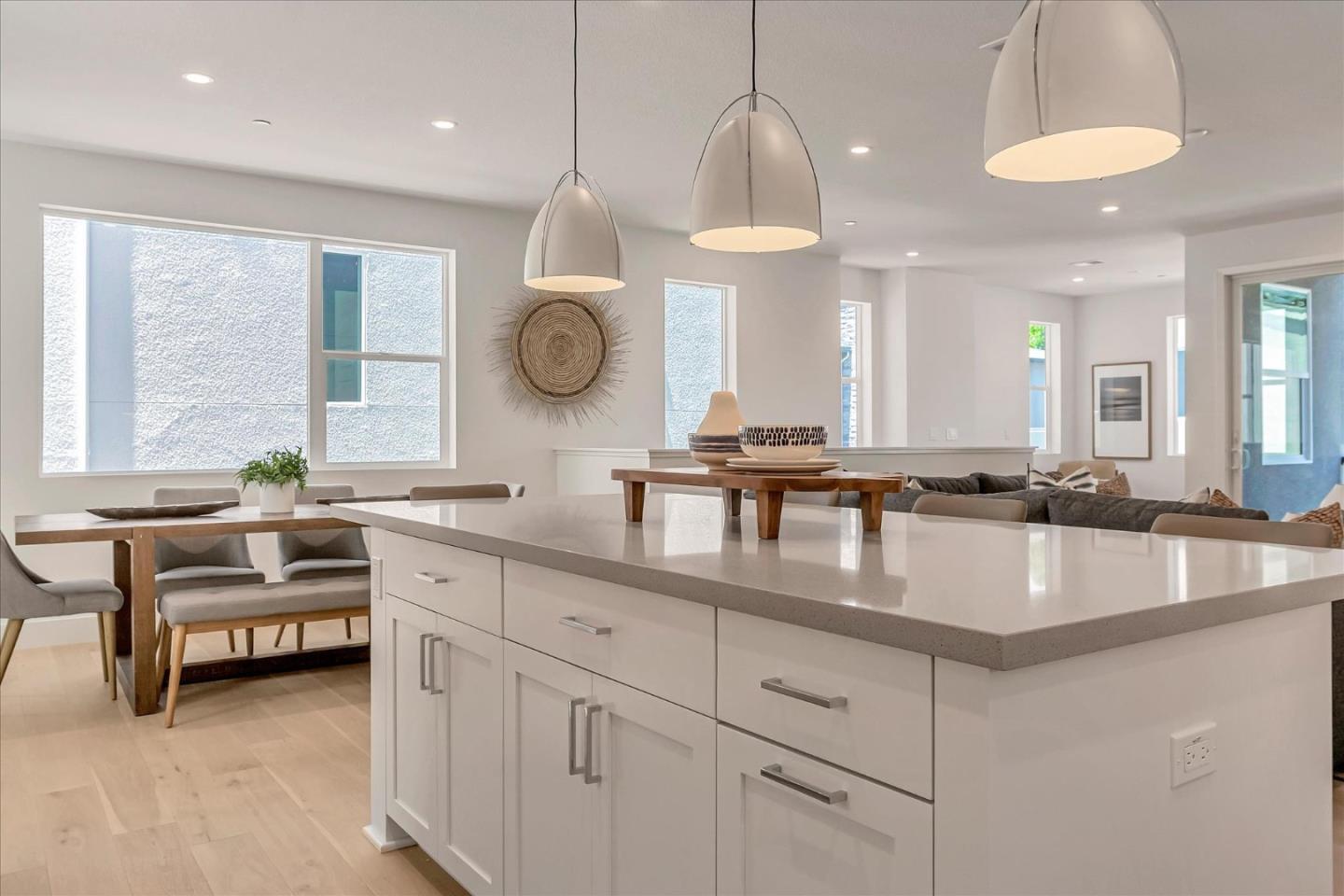 Detail Gallery Image 9 of 20 For 521 Lapis Ct, San Ramon,  CA 94583 - 4 Beds | 3/1 Baths