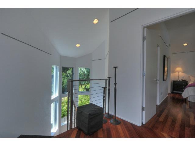 Detail Gallery Image 7 of 18 For 171 Cowper St a,  Palo Alto,  CA 94301 - 3 Beds | 2/1 Baths