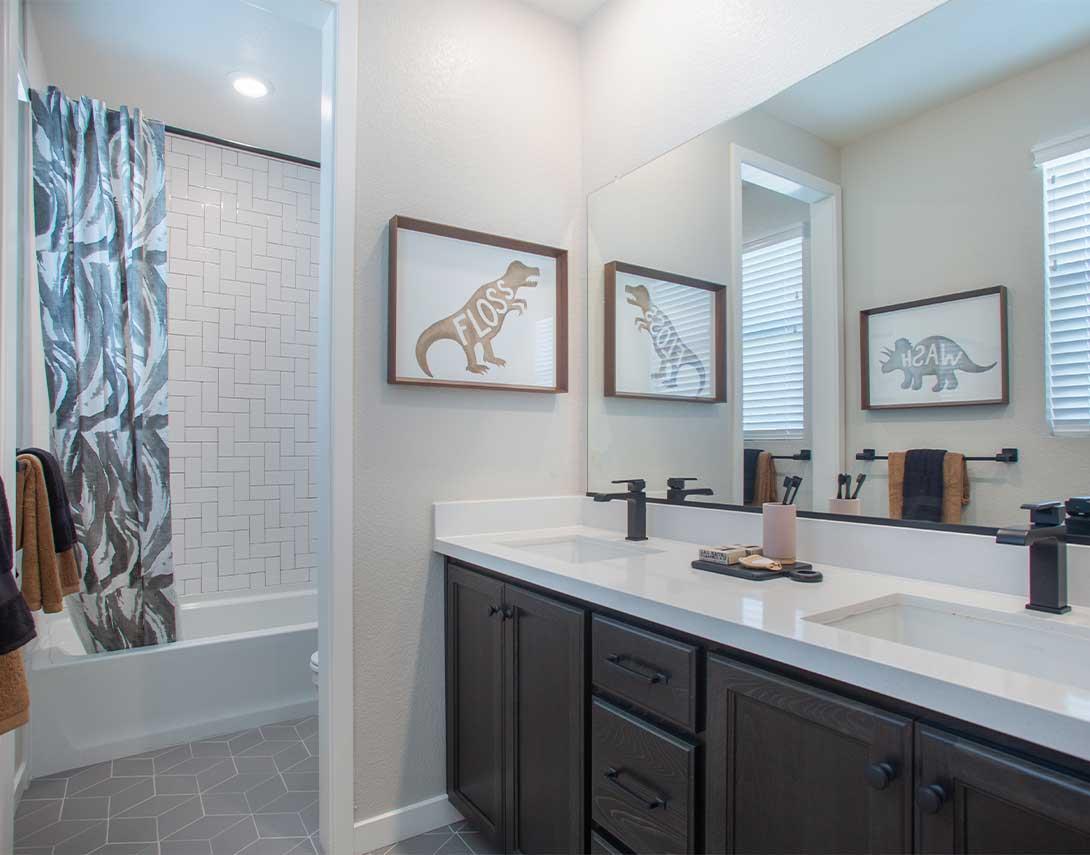 Detail Gallery Image 15 of 23 For 2426 Lake Club, Fairfield,  CA 94533 - 4 Beds | 3/1 Baths