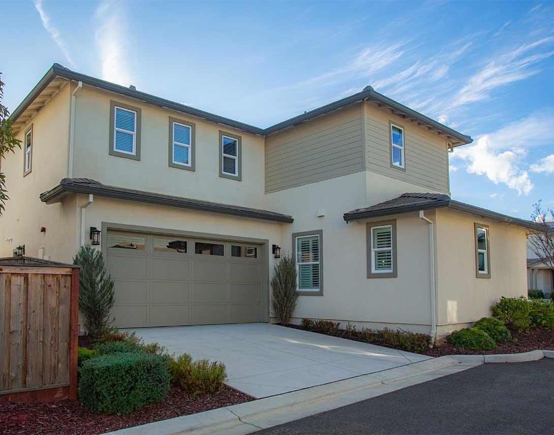 Detail Gallery Image 2 of 23 For 2426 Lake Club, Fairfield,  CA 94533 - 4 Beds | 3/1 Baths