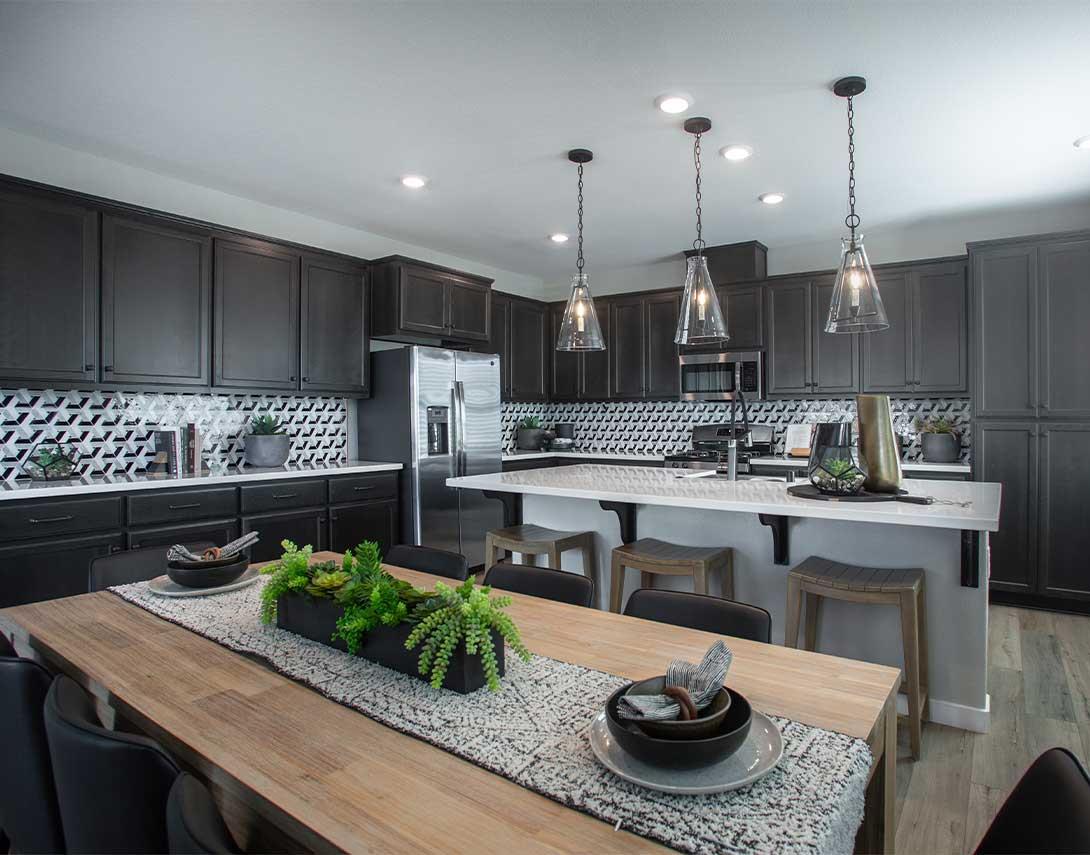 Detail Gallery Image 7 of 23 For 2426 Lake Club, Fairfield,  CA 94533 - 4 Beds | 3/1 Baths