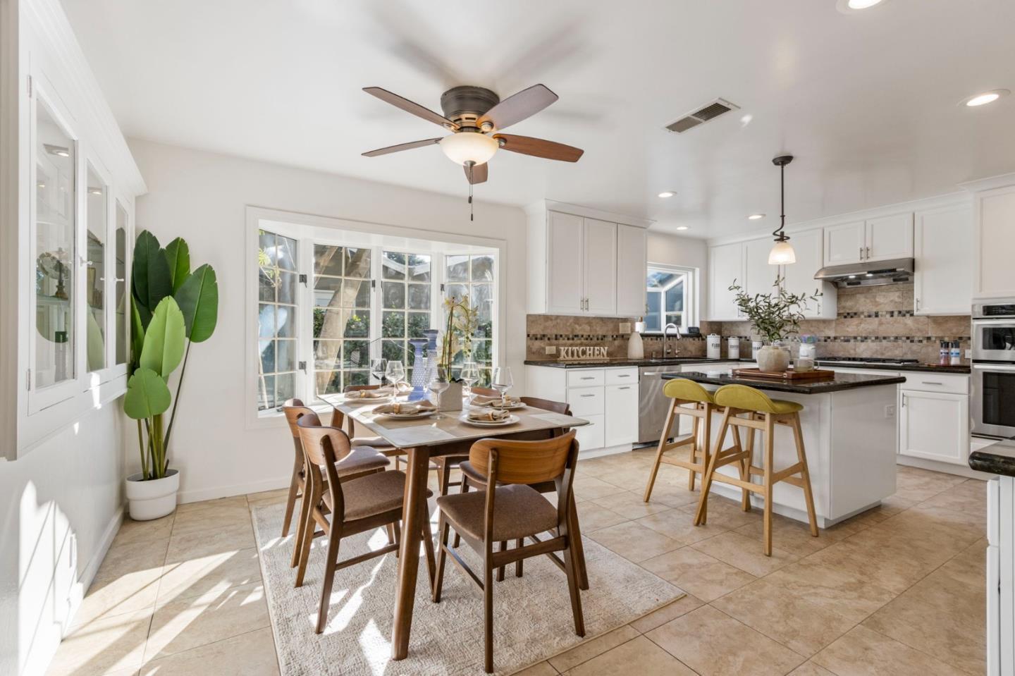 Detail Gallery Image 19 of 48 For 618 Azule Ave, San Jose,  CA 95123 - 3 Beds | 2 Baths