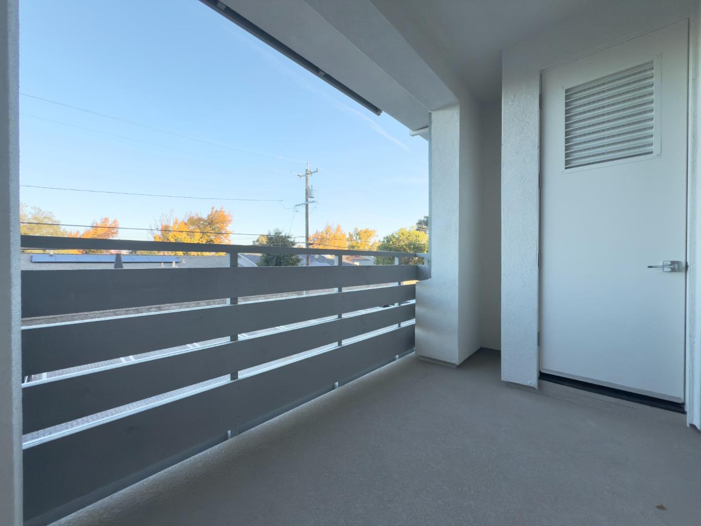 Detail Gallery Image 15 of 31 For 1303 Besra Ter #7,  Sunnyvale,  CA 94087 - 3 Beds | 2 Baths