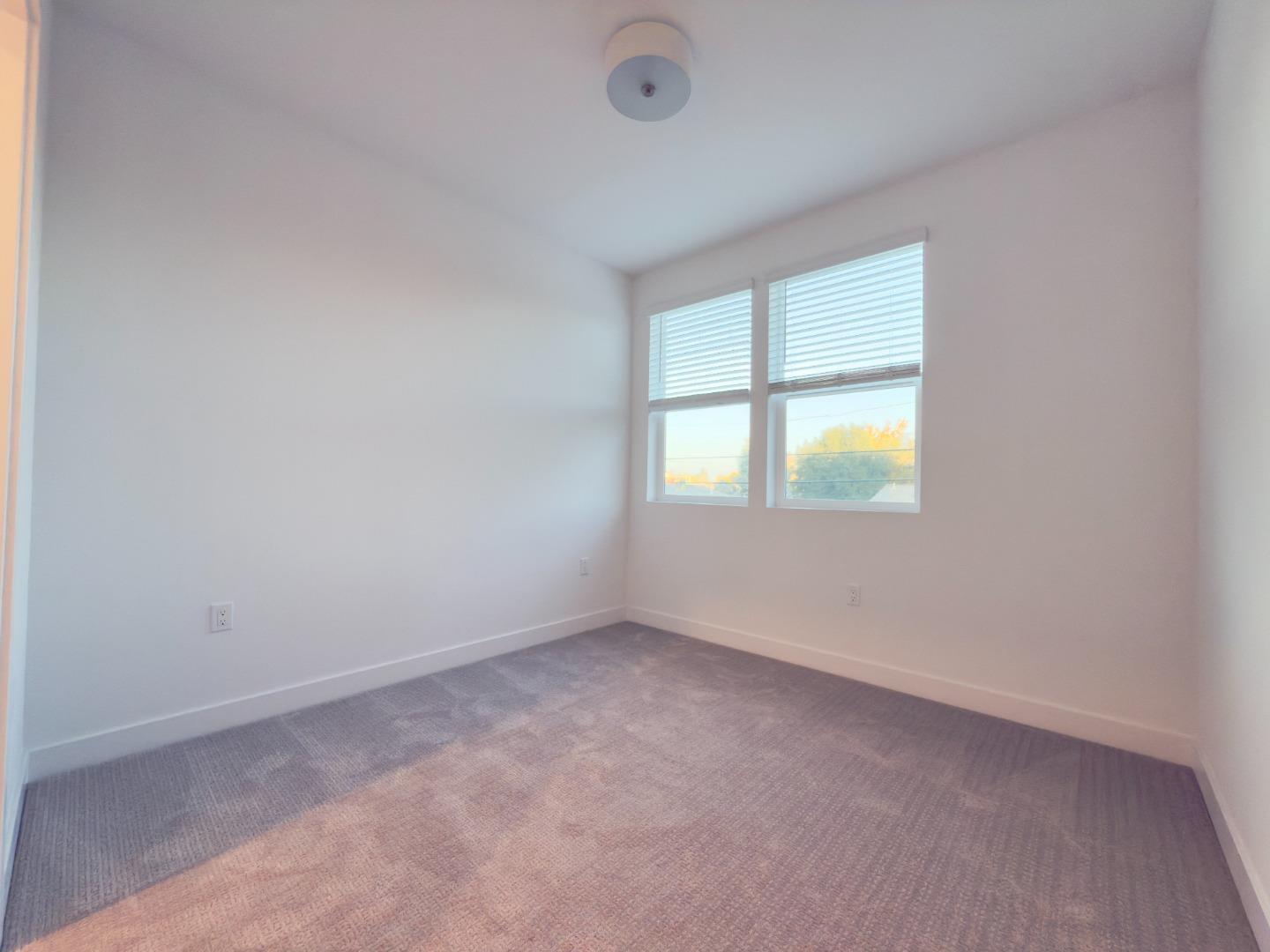 Detail Gallery Image 25 of 31 For 1303 Besra Ter #7,  Sunnyvale,  CA 94087 - 3 Beds | 2 Baths