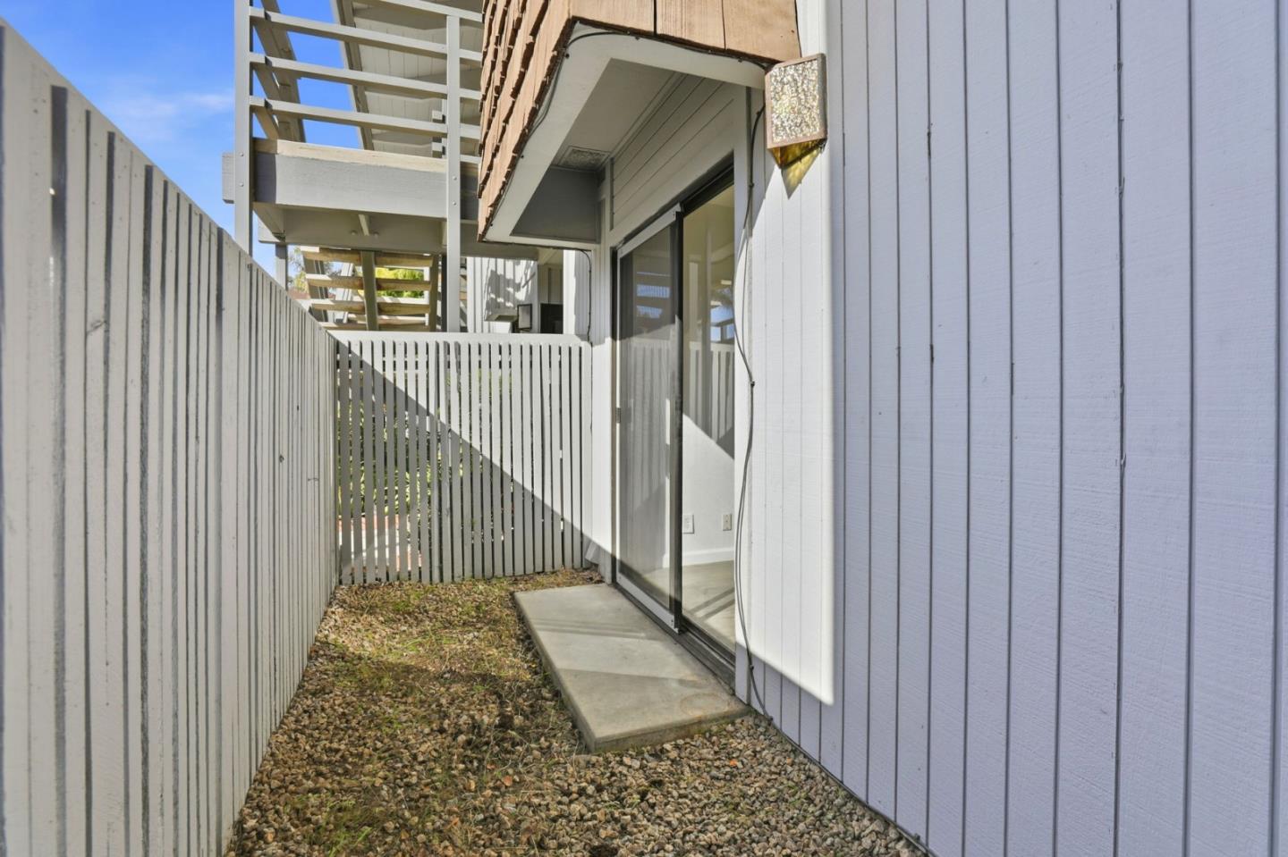 Detail Gallery Image 23 of 30 For 166 Kern St #18,  Salinas,  CA 93905 - 2 Beds | 2 Baths