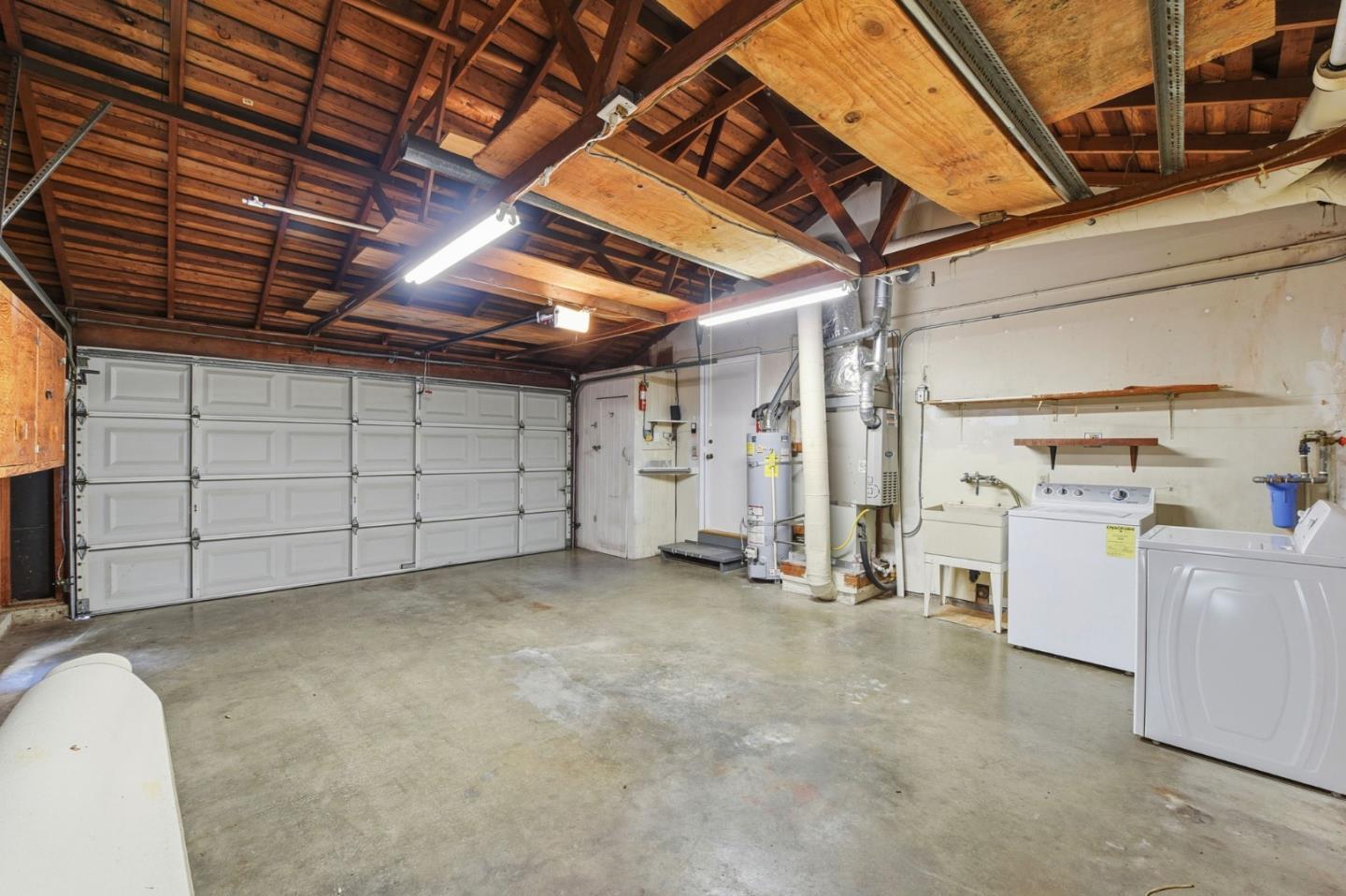 Detail Gallery Image 18 of 42 For 4975 Bel Escou Dr, San Jose,  CA 95124 - 3 Beds | 2 Baths