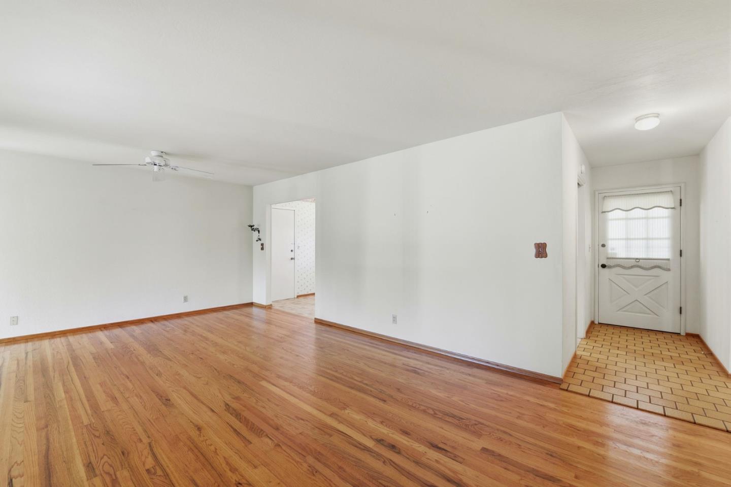 Detail Gallery Image 24 of 42 For 4975 Bel Escou Dr, San Jose,  CA 95124 - 3 Beds | 2 Baths