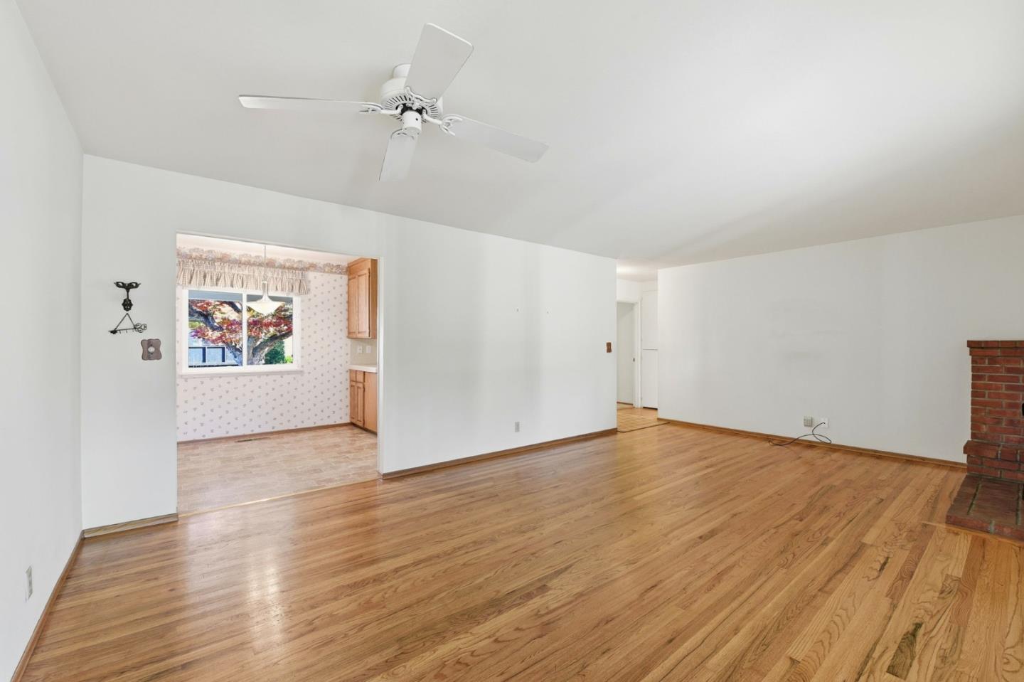 Detail Gallery Image 27 of 42 For 4975 Bel Escou Dr, San Jose,  CA 95124 - 3 Beds | 2 Baths