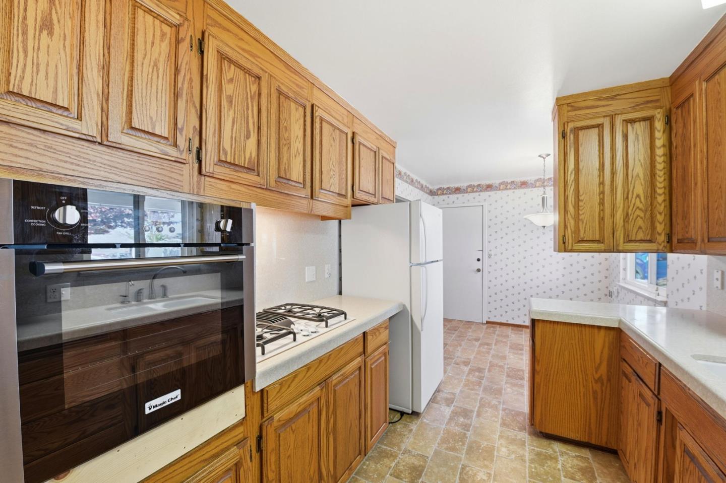 Detail Gallery Image 32 of 42 For 4975 Bel Escou Dr, San Jose,  CA 95124 - 3 Beds | 2 Baths