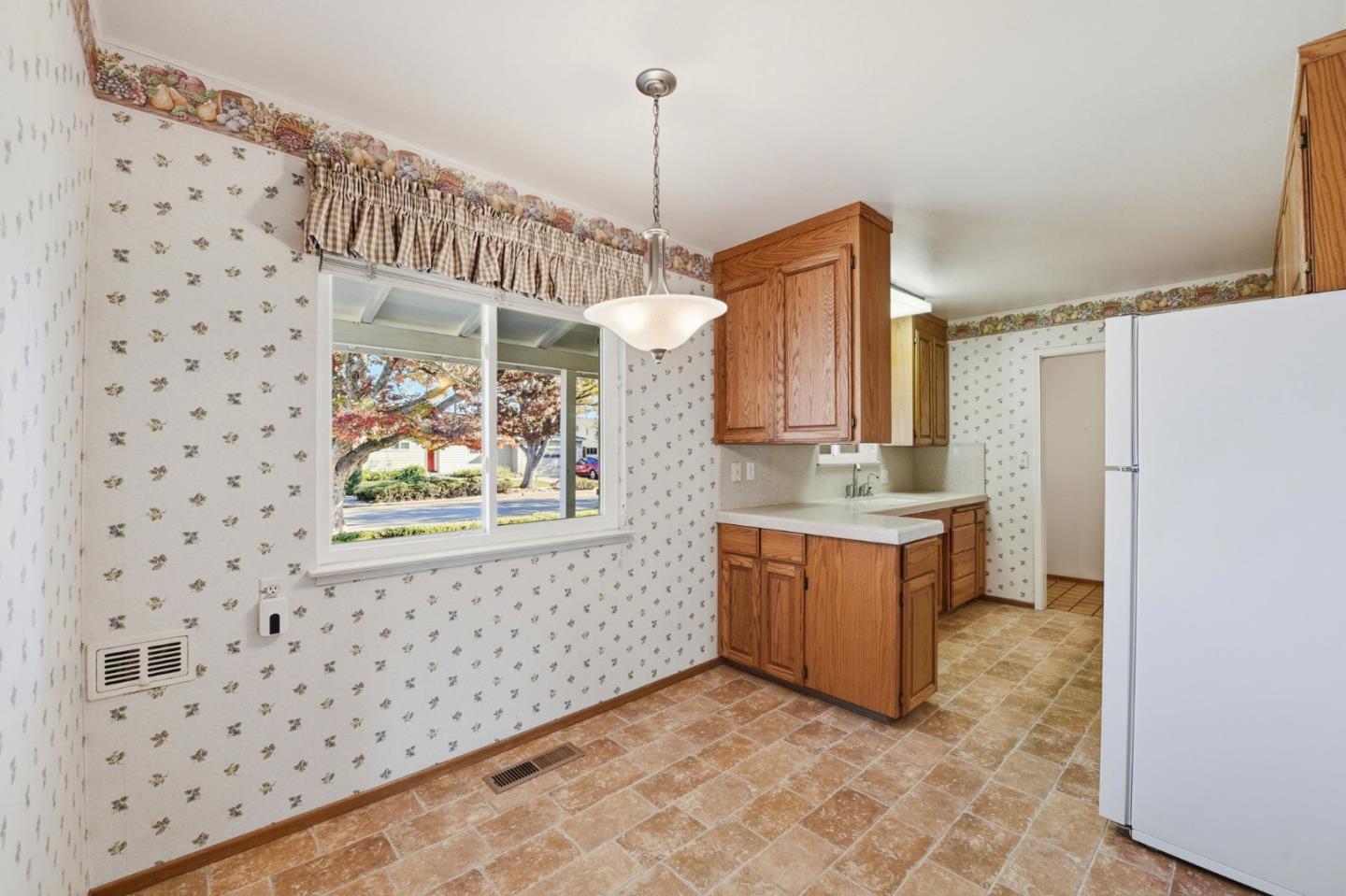 Detail Gallery Image 36 of 42 For 4975 Bel Escou Dr, San Jose,  CA 95124 - 3 Beds | 2 Baths