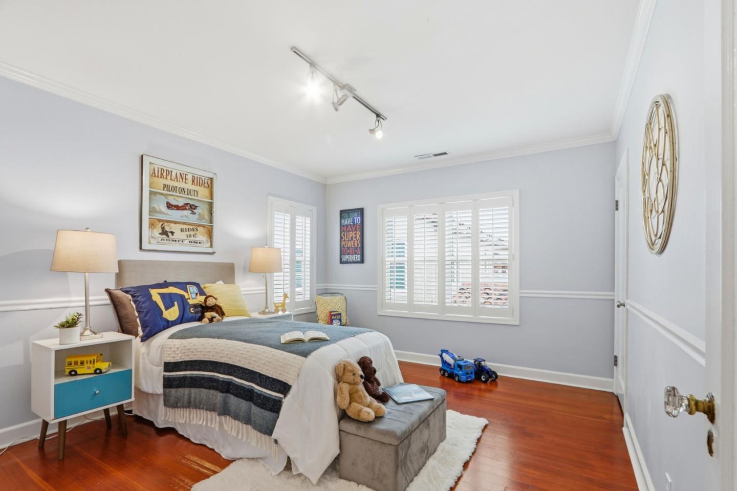 Detail Gallery Image 16 of 39 For 1127 Norval Way, San Jose,  CA 95125 - 5 Beds | 2/1 Baths