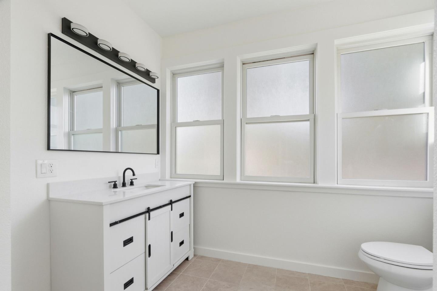 Detail Gallery Image 9 of 9 For 140 E Reed St #4,  San Jose,  CA 95112 - 2 Beds | 1 Baths
