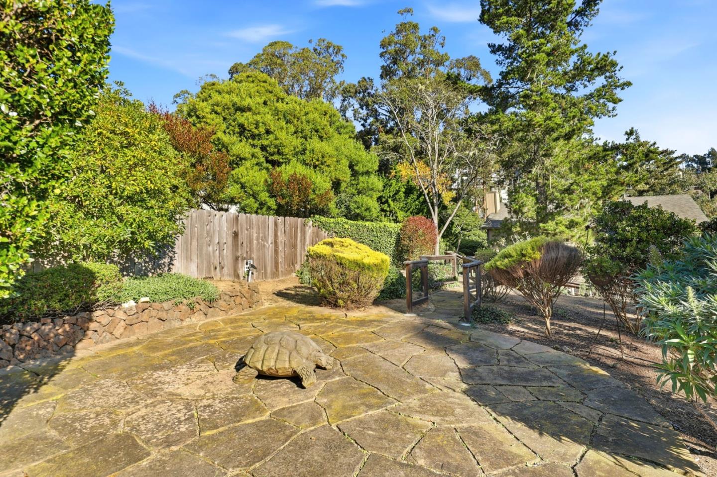 Detail Gallery Image 39 of 65 For 455 Avenue Portola, El Granada,  CA 94019 - 3 Beds | 2/1 Baths