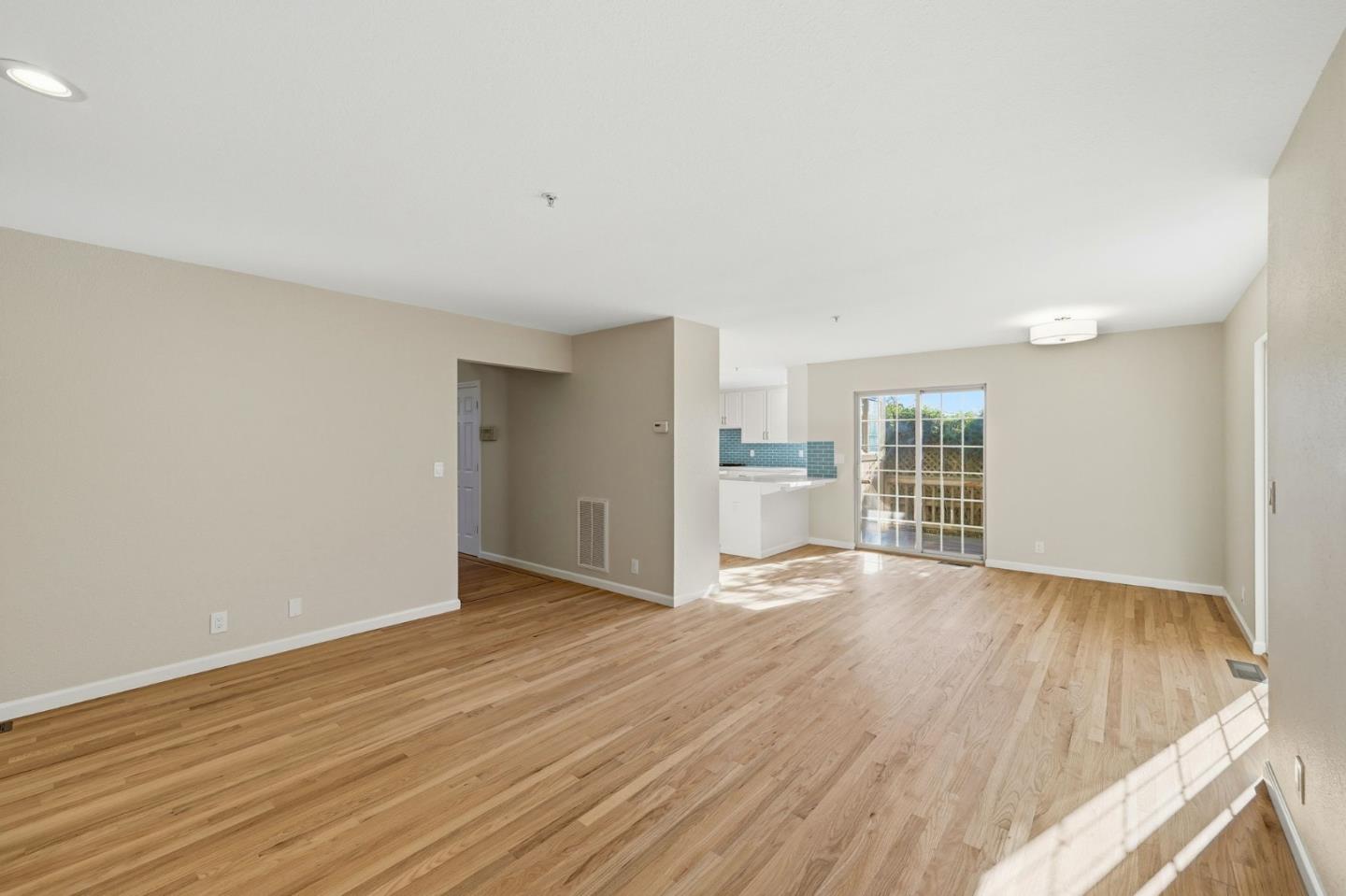 Detail Gallery Image 49 of 65 For 455 Avenue Portola, El Granada,  CA 94019 - 3 Beds | 2/1 Baths