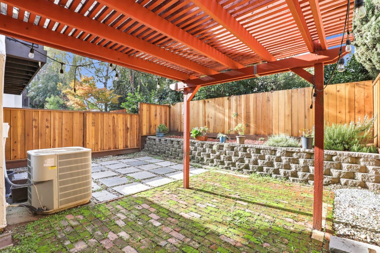 Detail Gallery Image 23 of 36 For 7067 Mount Vernon Way, Gilroy,  CA 95020 - 3 Beds | 2/1 Baths