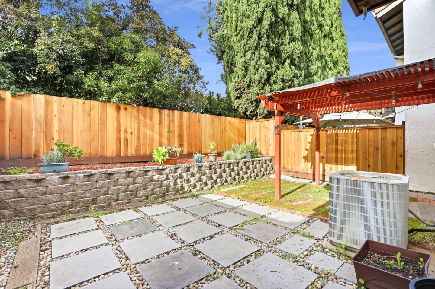 Detail Gallery Image 24 of 36 For 7067 Mount Vernon Way, Gilroy,  CA 95020 - 3 Beds | 2/1 Baths