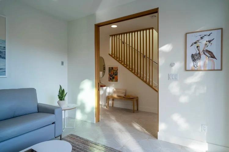 Detail Gallery Image 8 of 55 For 322 Capitola Ave, Capitola,  CA 95010 - 3 Beds | 3 Baths