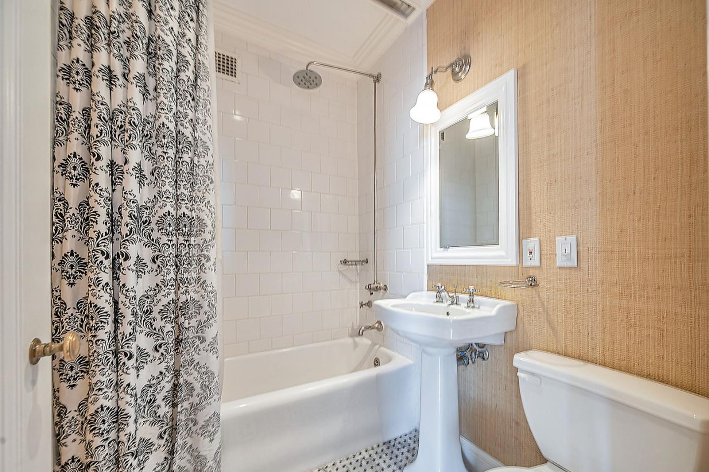 Detail Gallery Image 16 of 16 For 1201 California St #1105,  San Francisco,  CA 94109 - 2 Beds | 2 Baths