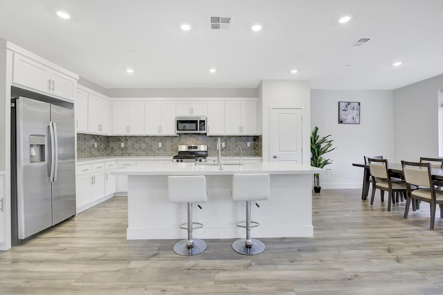 Detail Gallery Image 22 of 42 For 5161 Maniago Way, Antioch,  CA 94531 - 5 Beds | 3 Baths