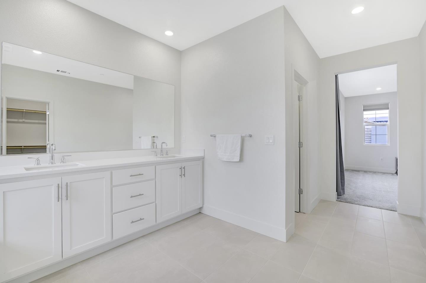 Detail Gallery Image 37 of 42 For 5161 Maniago Way, Antioch,  CA 94531 - 5 Beds | 3 Baths