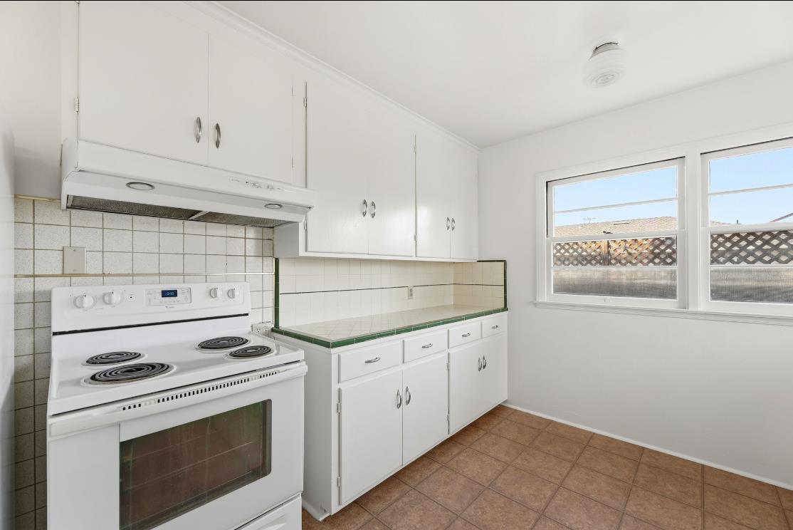 Detail Gallery Image 15 of 35 For 5164 Carter Ave, San Jose,  CA 95118 - 3 Beds | 2 Baths