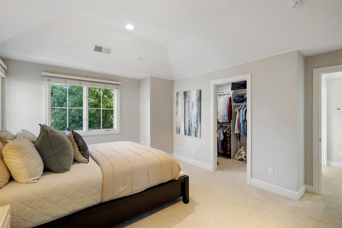 Detail Gallery Image 19 of 28 For 1587 Kentfield Ave, Redwood City,  CA 94061 - 3 Beds | 2/1 Baths