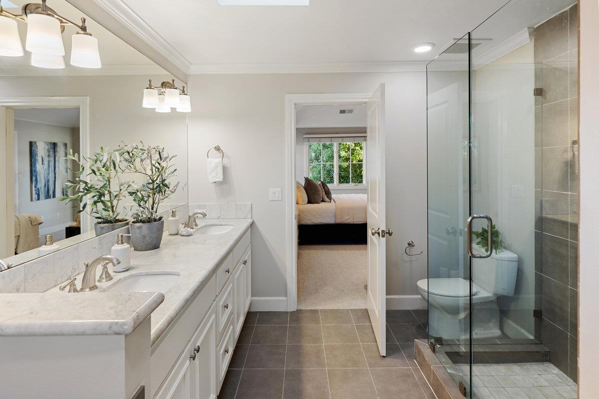 Detail Gallery Image 22 of 28 For 1587 Kentfield Ave, Redwood City,  CA 94061 - 3 Beds | 2/1 Baths