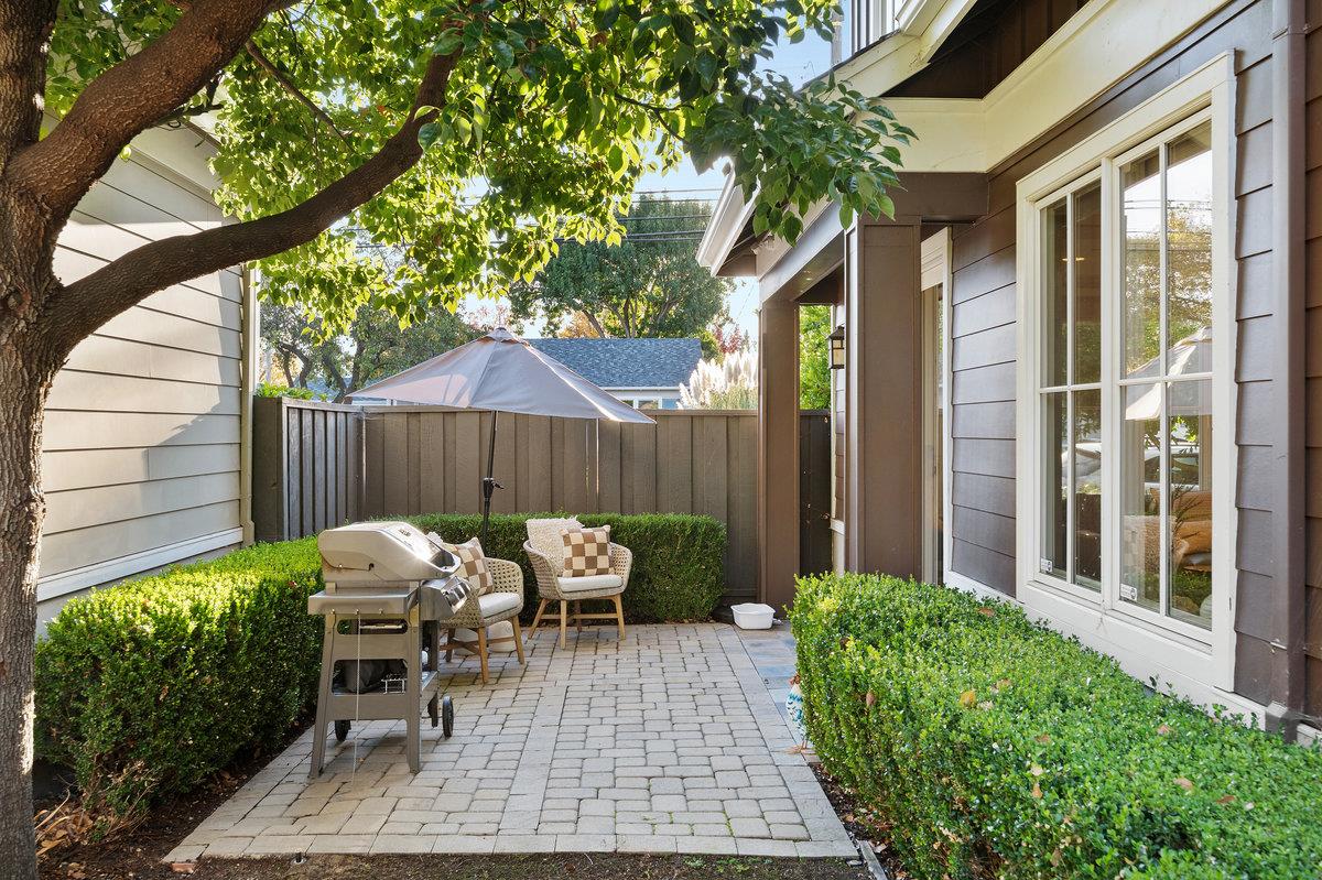 Detail Gallery Image 28 of 28 For 1587 Kentfield Ave, Redwood City,  CA 94061 - 3 Beds | 2/1 Baths