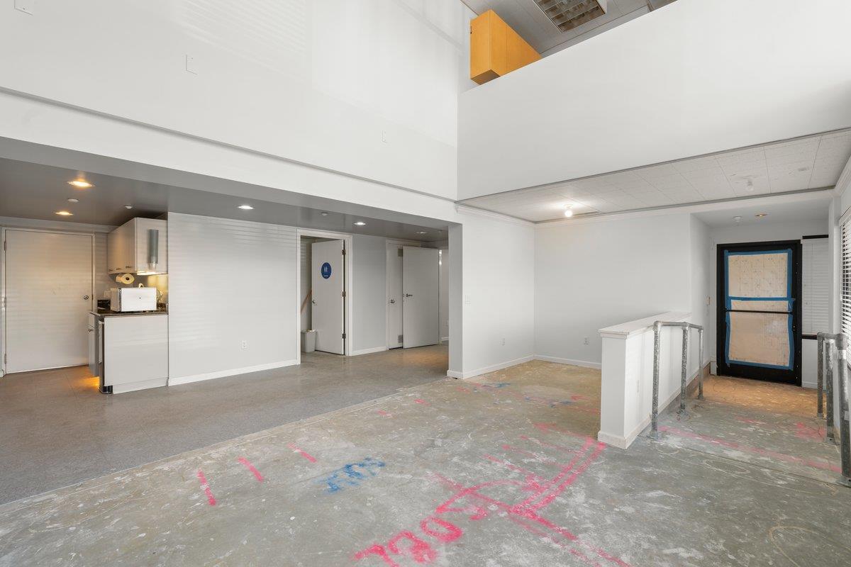 Detail Gallery Image 18 of 25 For 806 Edgehill Dr, Burlingame,  CA 94010 - – Beds | – Baths