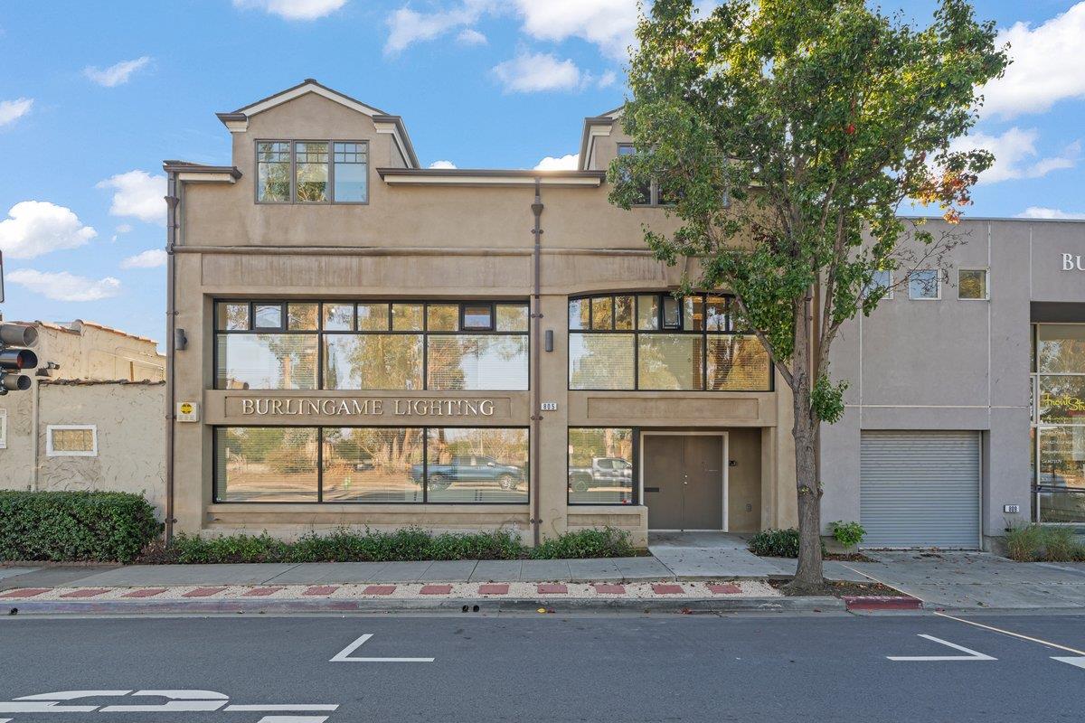 Detail Gallery Image 5 of 17 For 806 Edgehill Dr, Burlingame,  CA 94010 - – Beds | – Baths