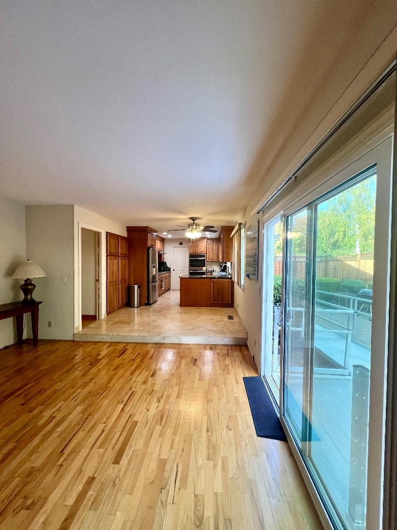 Detail Gallery Image 11 of 20 For 7290 Orchard Dr, Gilroy,  CA 95020 - 5 Beds | 3 Baths