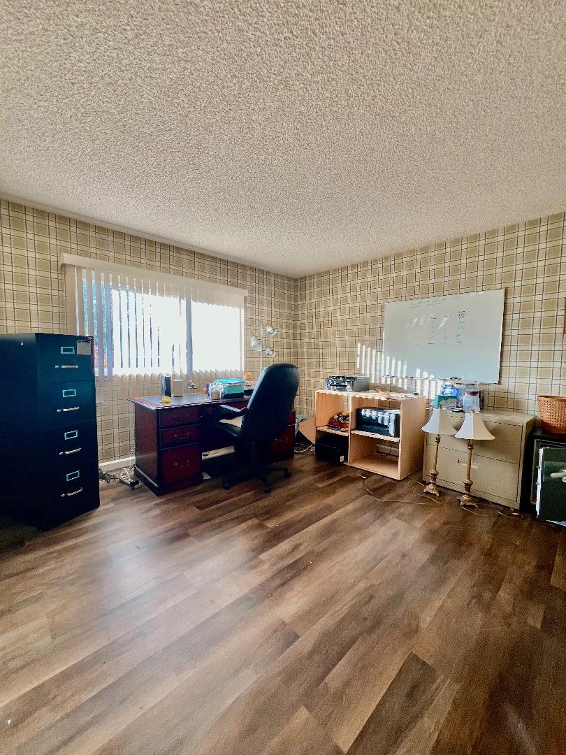 Detail Gallery Image 16 of 20 For 7290 Orchard Dr, Gilroy,  CA 95020 - 5 Beds | 3 Baths