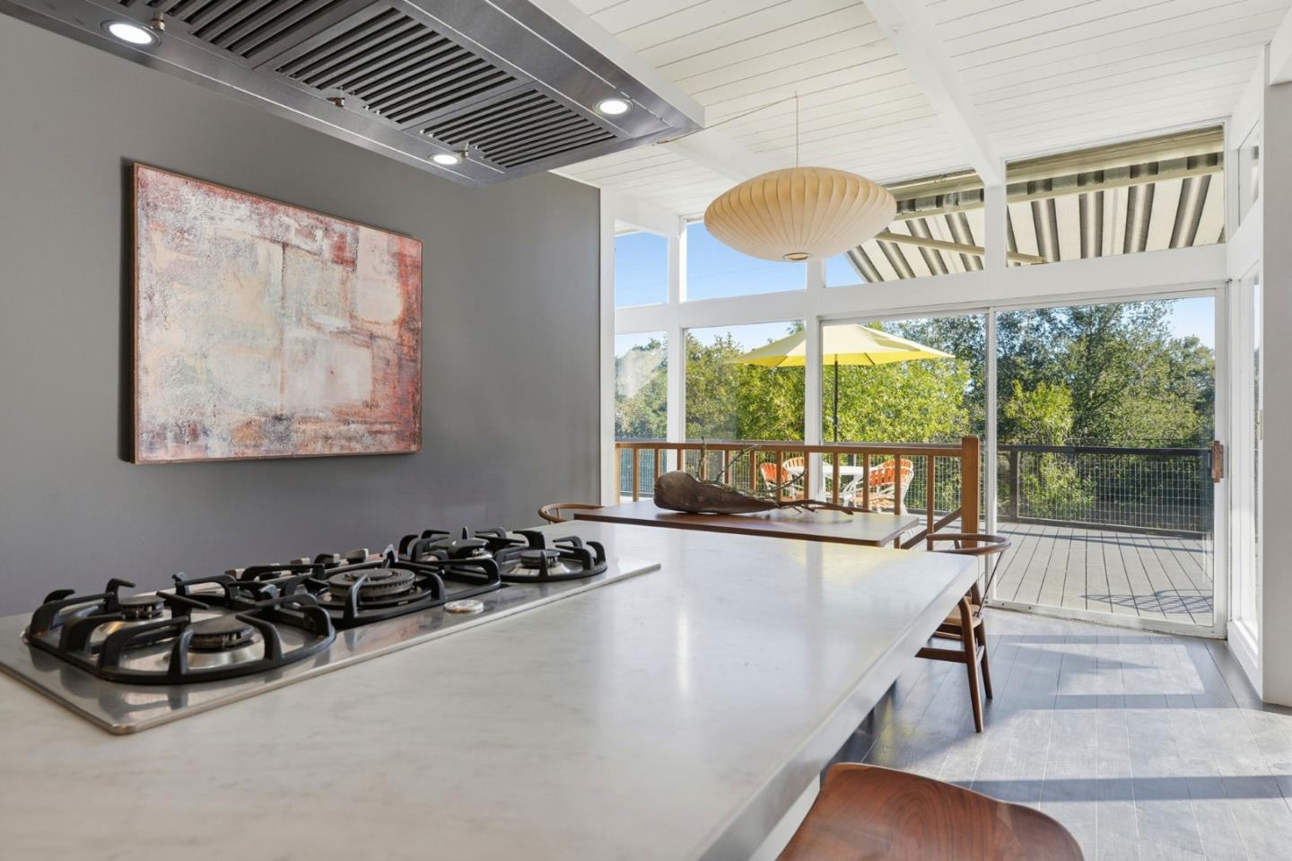 Detail Gallery Image 11 of 38 For 411 Glenwood Ave, Woodside,  CA 94062 - 3 Beds | 2 Baths