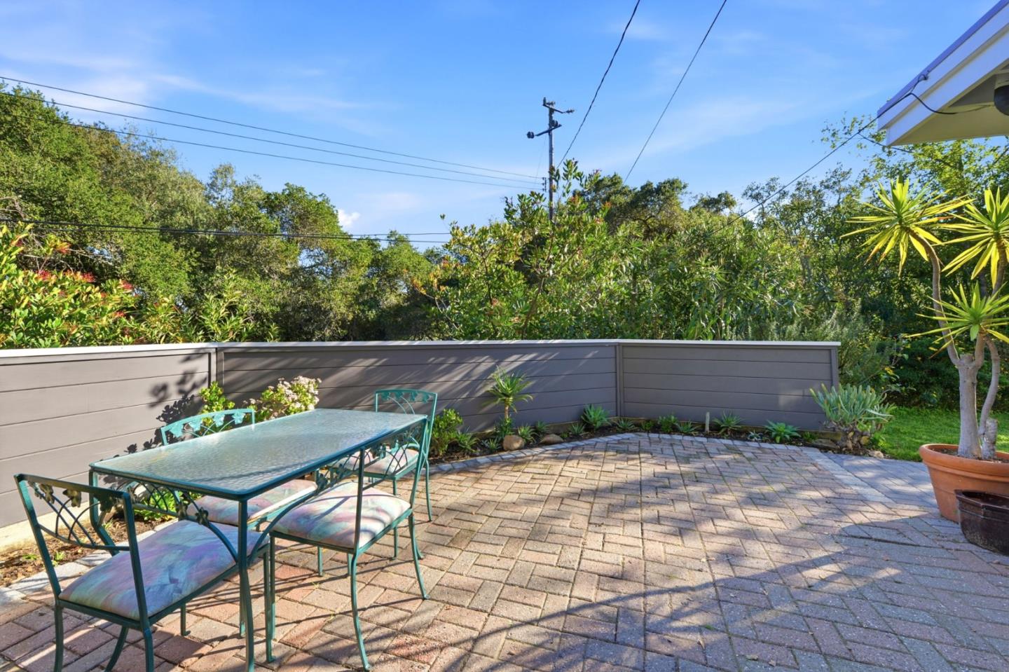 Detail Gallery Image 33 of 38 For 411 Glenwood Ave, Woodside,  CA 94062 - 3 Beds | 2 Baths