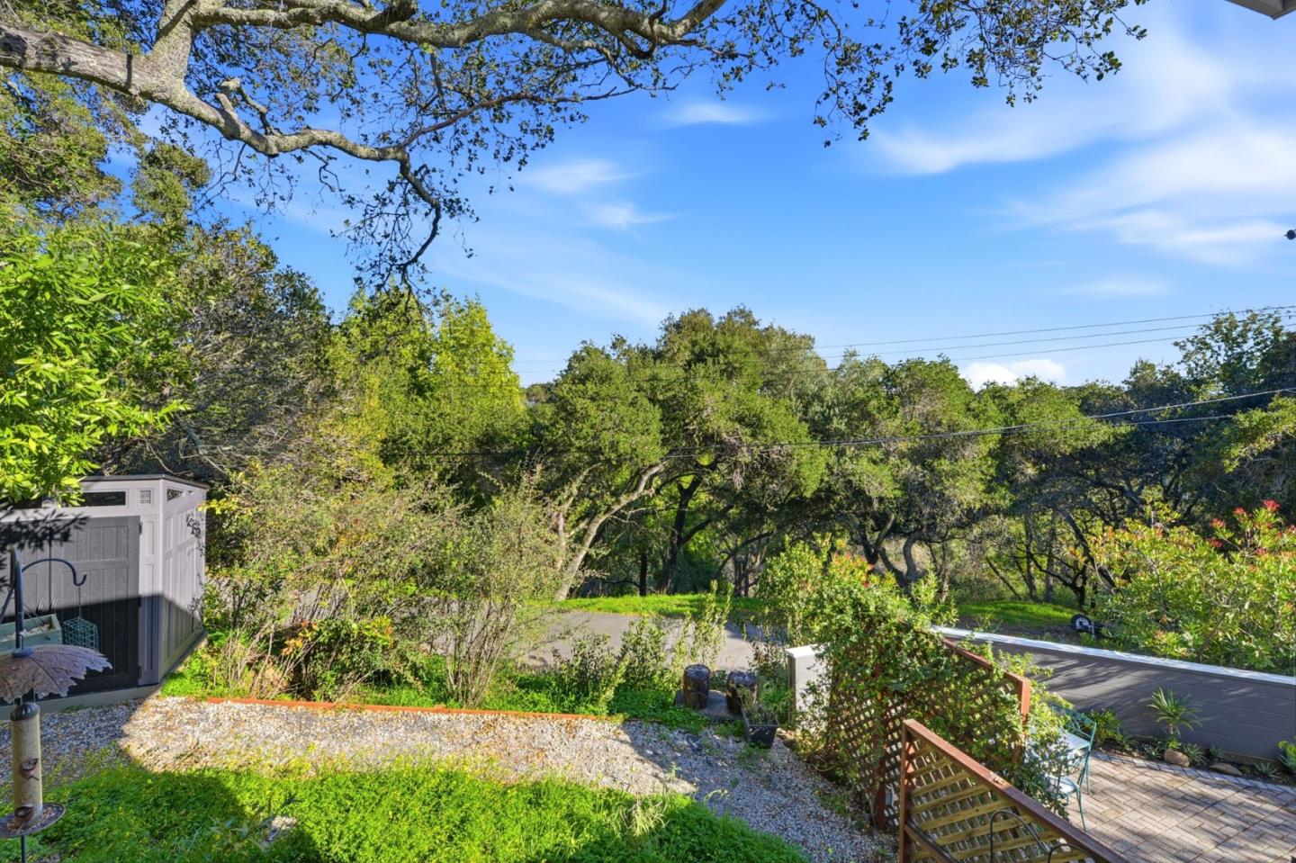 Detail Gallery Image 34 of 38 For 411 Glenwood Ave, Woodside,  CA 94062 - 3 Beds | 2 Baths