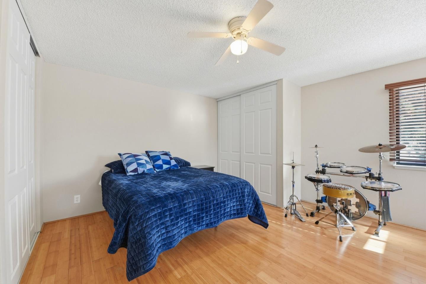 Detail Gallery Image 19 of 48 For 5453 Colony Green Dr, San Jose,  CA 95123 - 2 Beds | 2/1 Baths