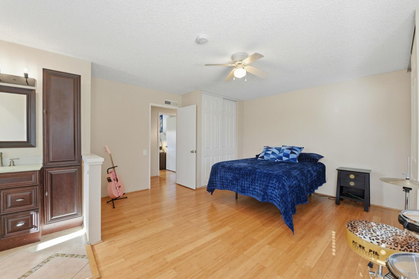 Detail Gallery Image 20 of 48 For 5453 Colony Green Dr, San Jose,  CA 95123 - 2 Beds | 2/1 Baths