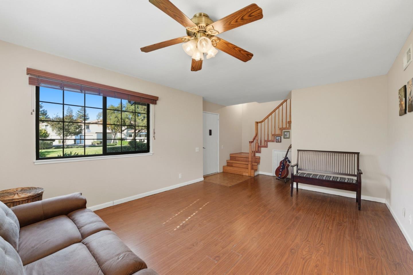 Detail Gallery Image 5 of 48 For 5453 Colony Green Dr, San Jose,  CA 95123 - 2 Beds | 2/1 Baths