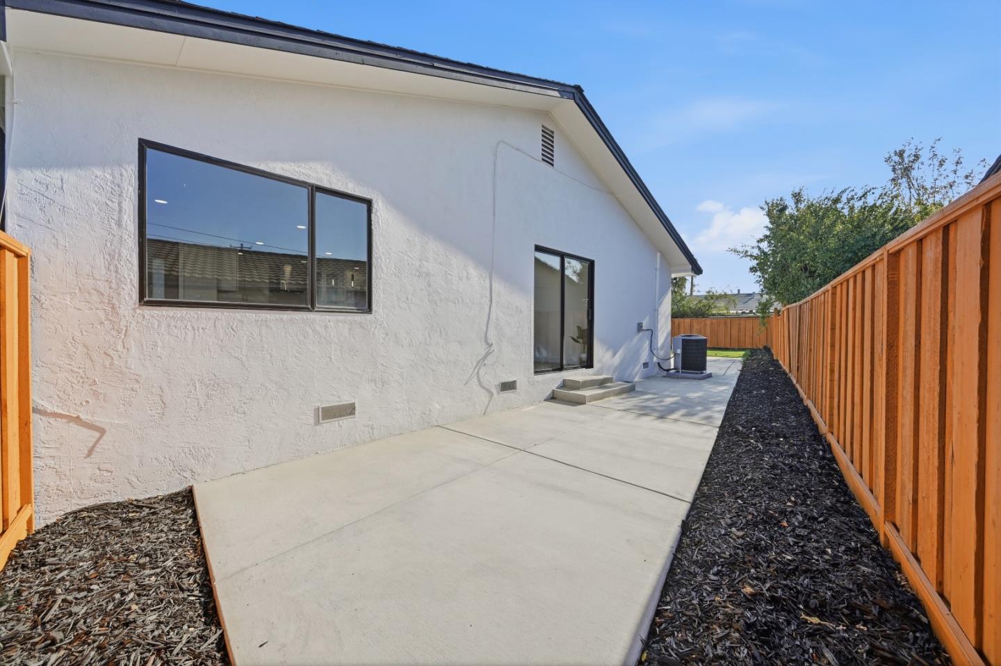 Detail Gallery Image 25 of 27 For 4572 Bianca Dr, Fremont,  CA 94536 - 3 Beds | 2 Baths