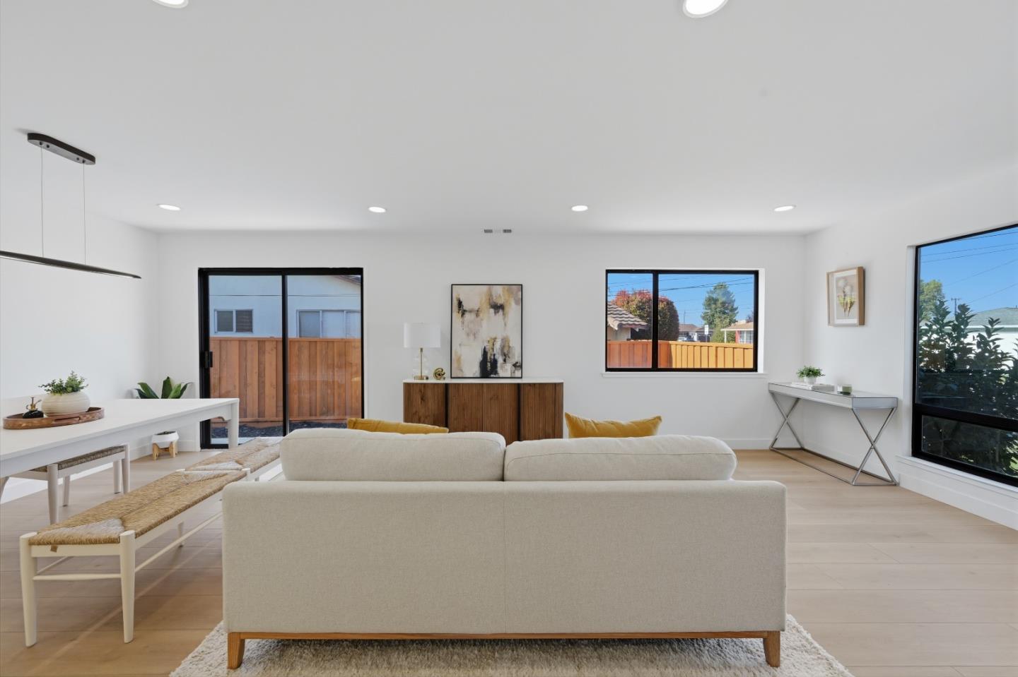 Detail Gallery Image 7 of 27 For 4572 Bianca Dr, Fremont,  CA 94536 - 3 Beds | 2 Baths