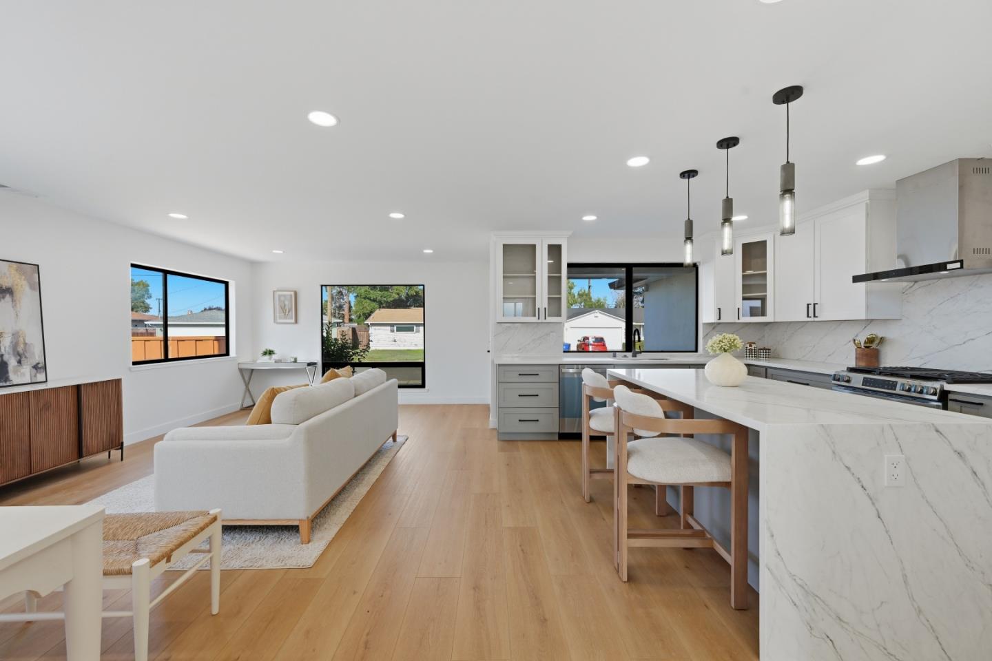 Detail Gallery Image 8 of 27 For 4572 Bianca Dr, Fremont,  CA 94536 - 3 Beds | 2 Baths