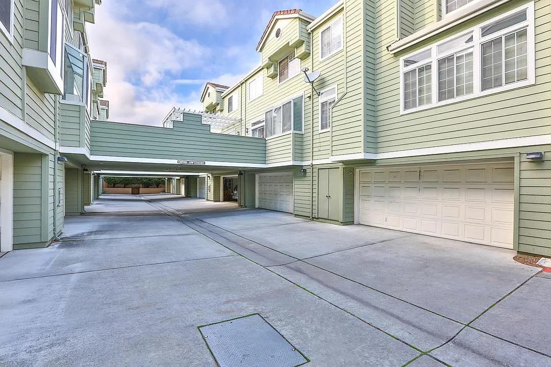 Detail Gallery Image 44 of 44 For 510 Porpoise Bay Ter a,  Sunnyvale,  CA 94089 - 3 Beds | 2/1 Baths