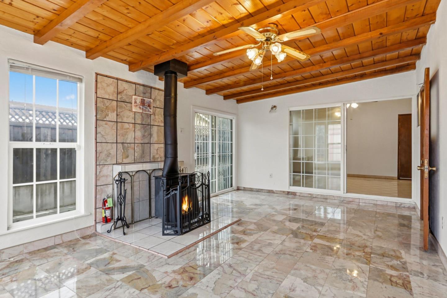 Detail Gallery Image 16 of 34 For 1729 Adrian Way, San Jose,  CA 95122 - 4 Beds | 3 Baths