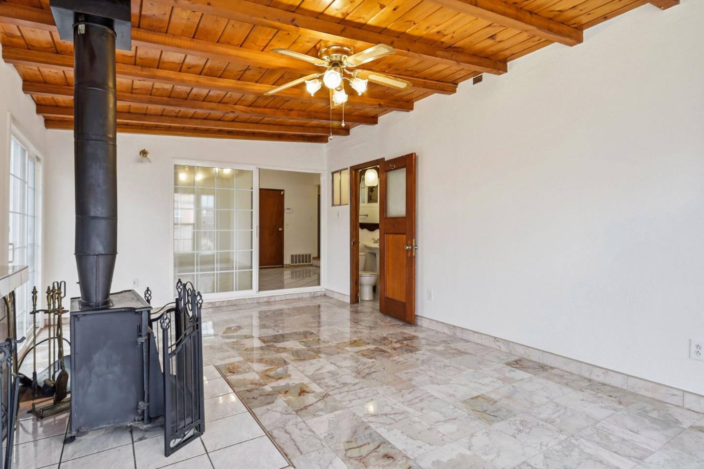 Detail Gallery Image 17 of 34 For 1729 Adrian Way, San Jose,  CA 95122 - 4 Beds | 3 Baths