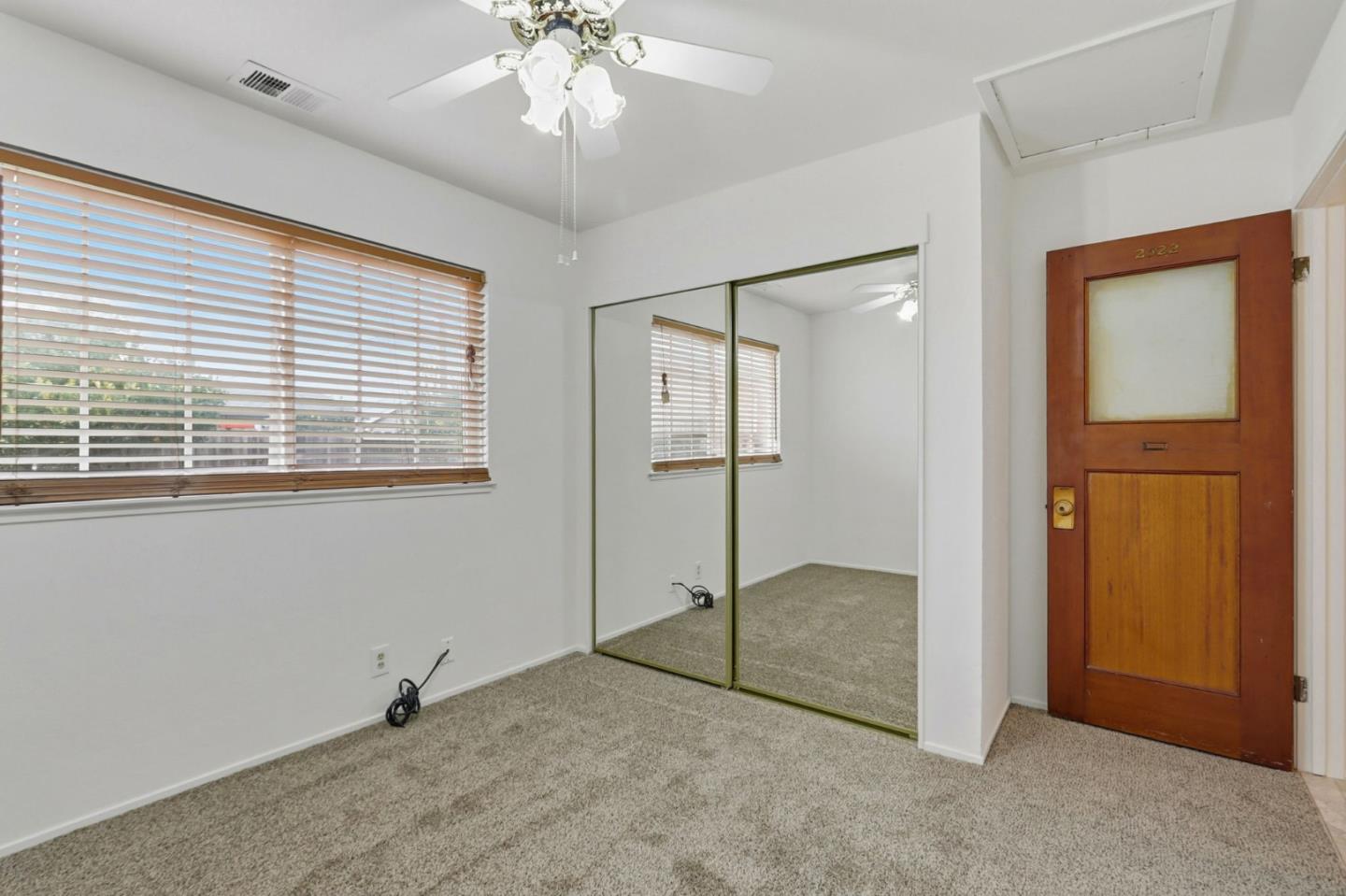 Detail Gallery Image 21 of 34 For 1729 Adrian Way, San Jose,  CA 95122 - 4 Beds | 3 Baths