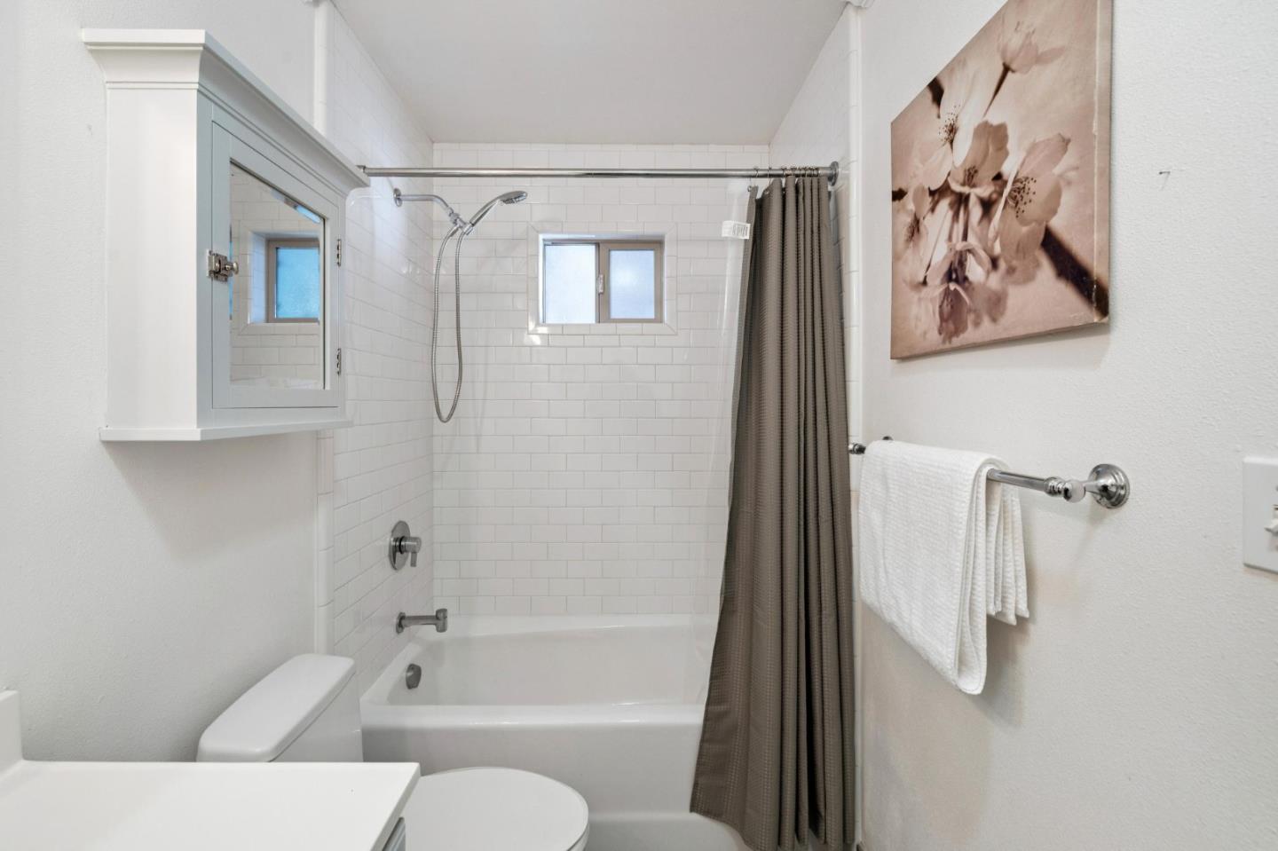 Detail Gallery Image 25 of 40 For 84 San Jose Ave, Pacifica,  CA 94044 - 2 Beds | 2 Baths